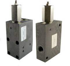 Accumulator charging valves